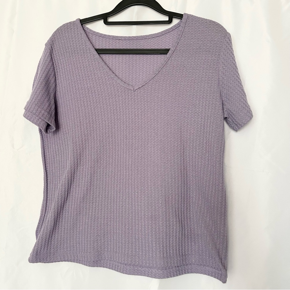 Women's Purple V-Neck Top